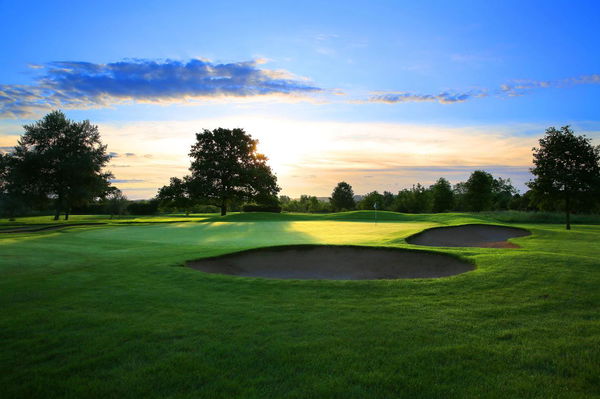 Top 5 UK golf deals and packages from £99