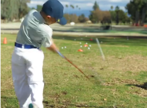 WATCH: golfer plays from frozen lake...and epically fails