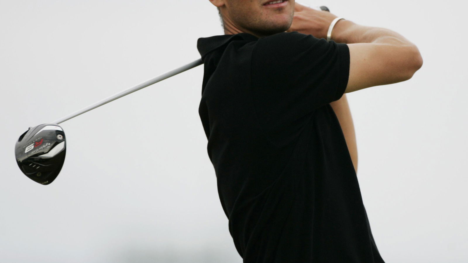 Kaymer skips Tiger event for girlfriend