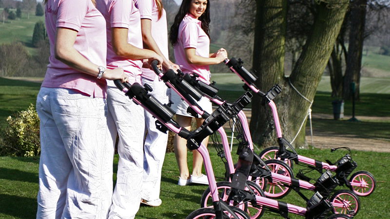 Glamour golf with Eye Candy Caddies