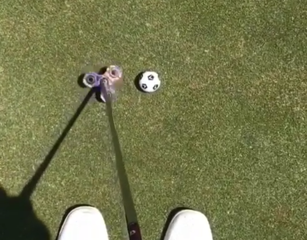 Watch: the fidget spinner putter