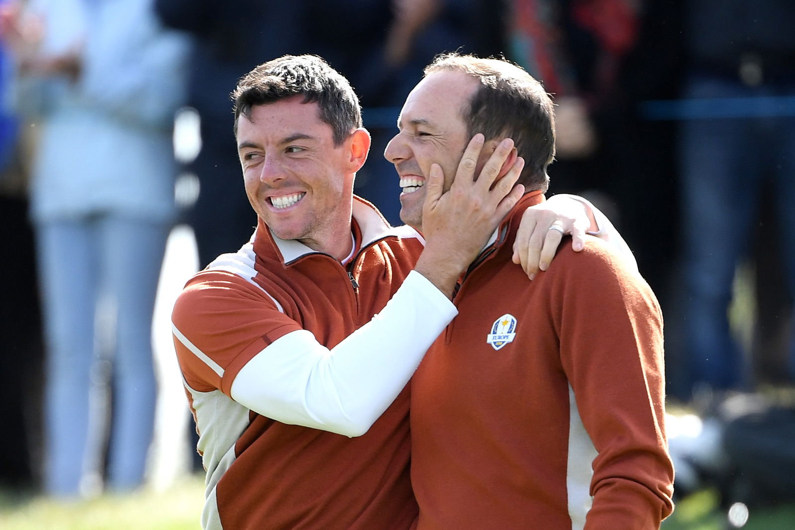 Europe strengthen advantage on Saturday morning at Ryder Cup