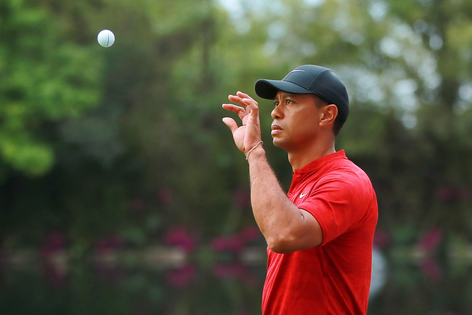 WATCH: Tiger Woods strolls into Players Championship like a BOSS!