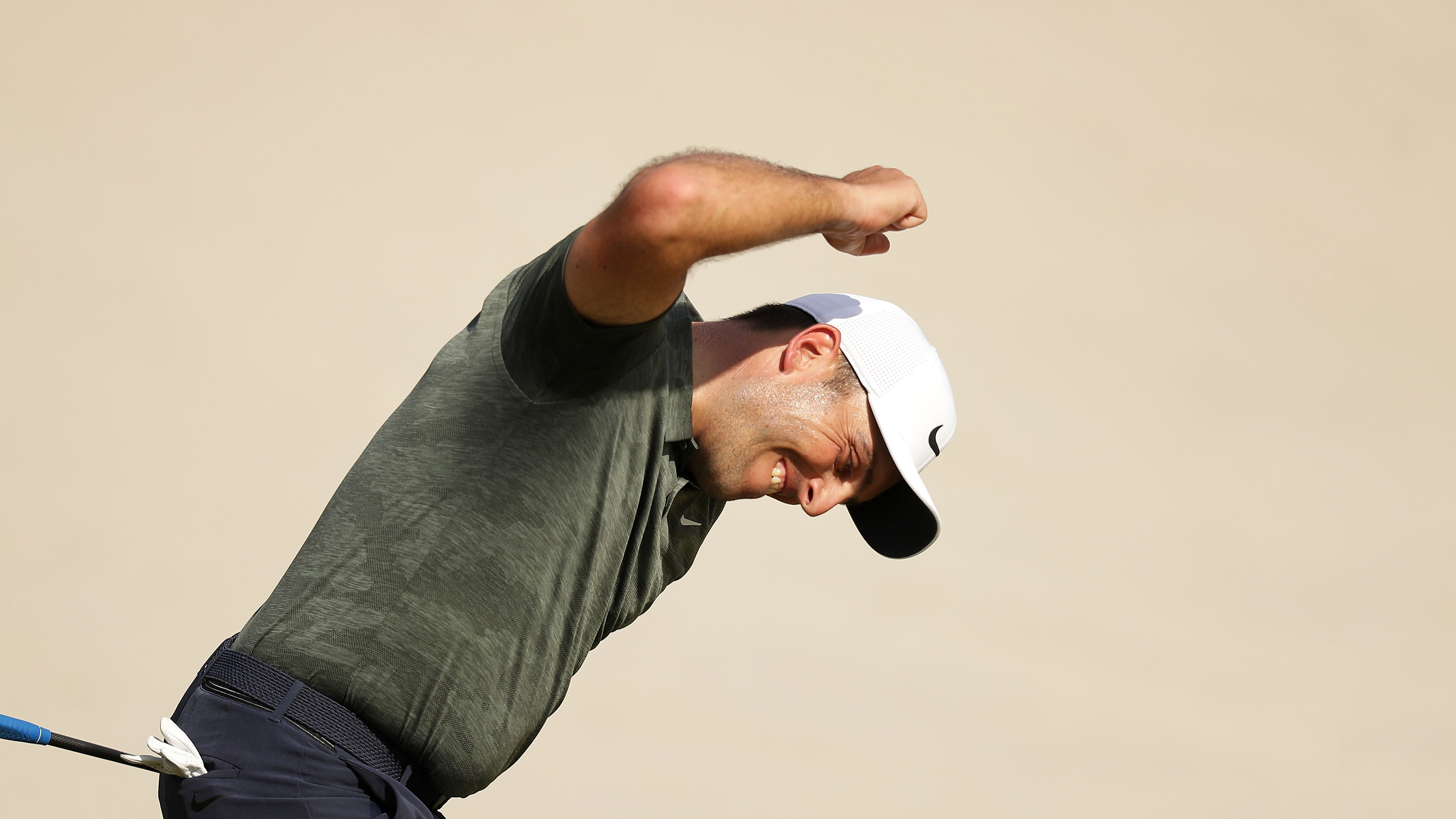 WATCH: Italian golf commentators go CRAZY for Molinari's putt at 18!