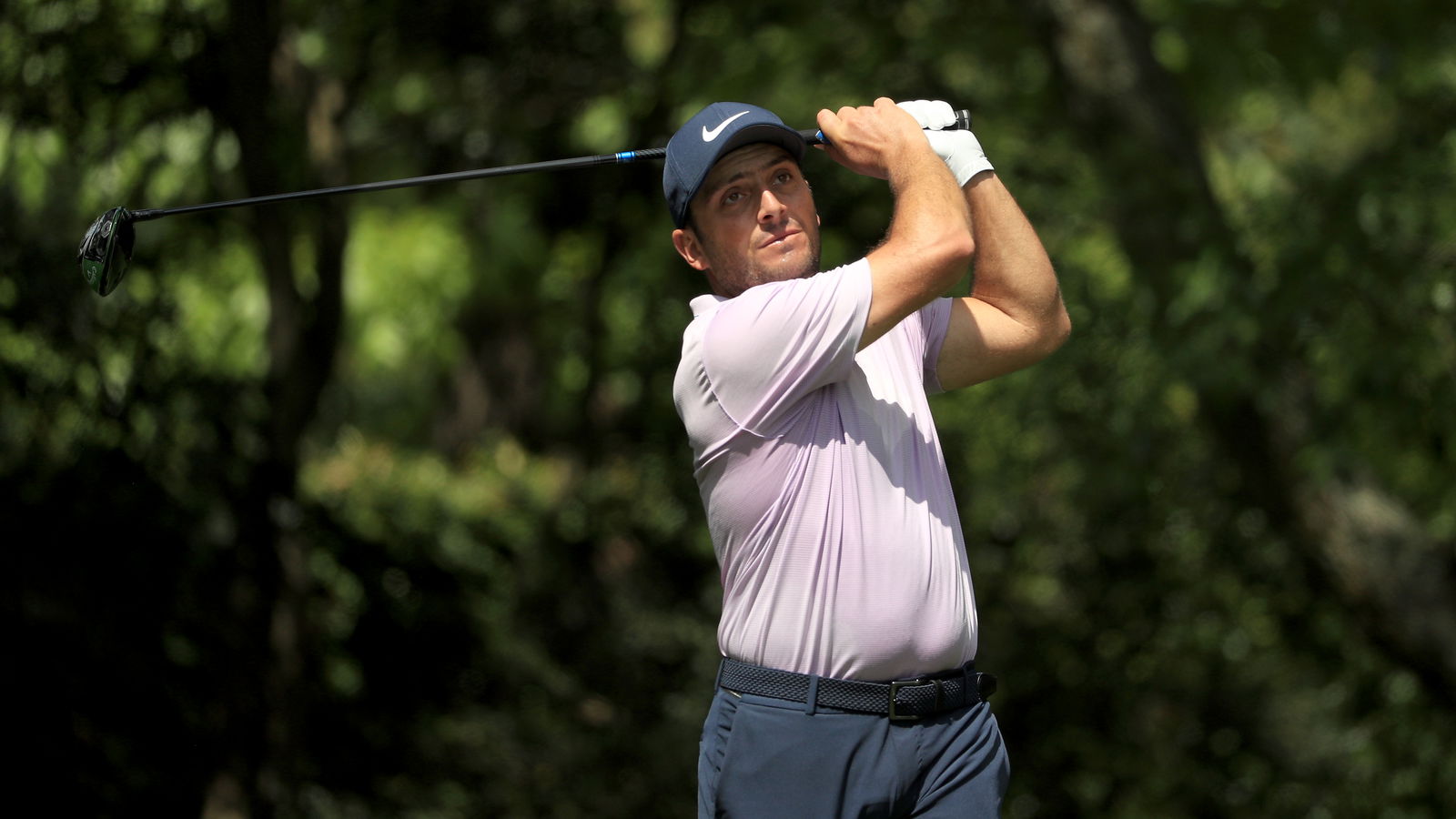 Woods trails Molinari by two heading into Masters final round