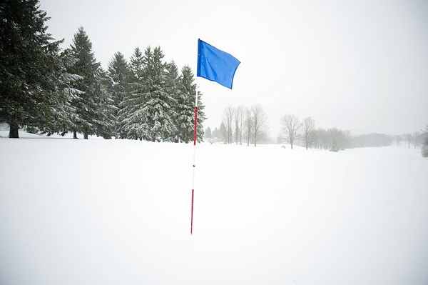 the coldest golf course in the world ice golf tournament