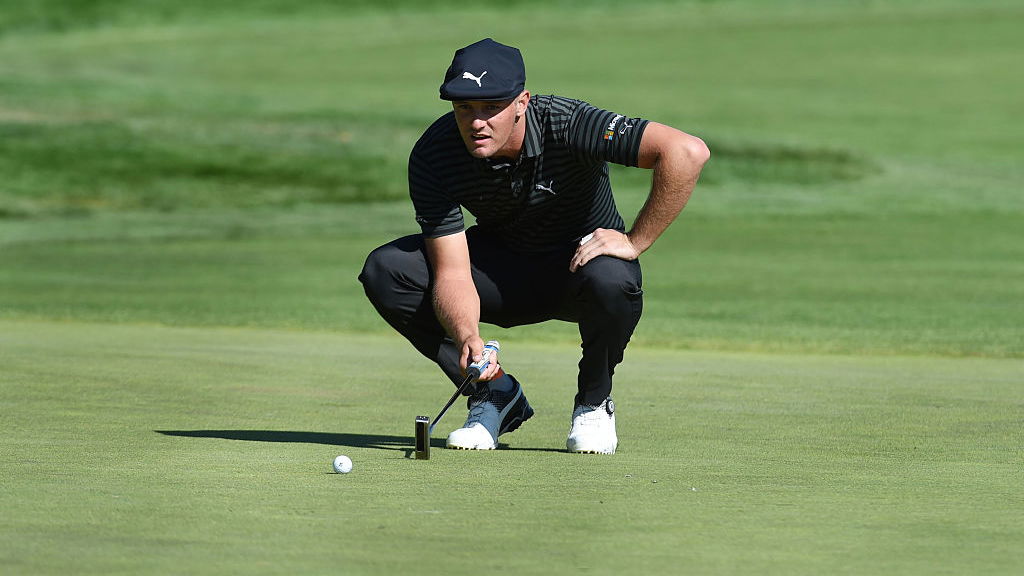 bryson dechambeau tries side saddle putting