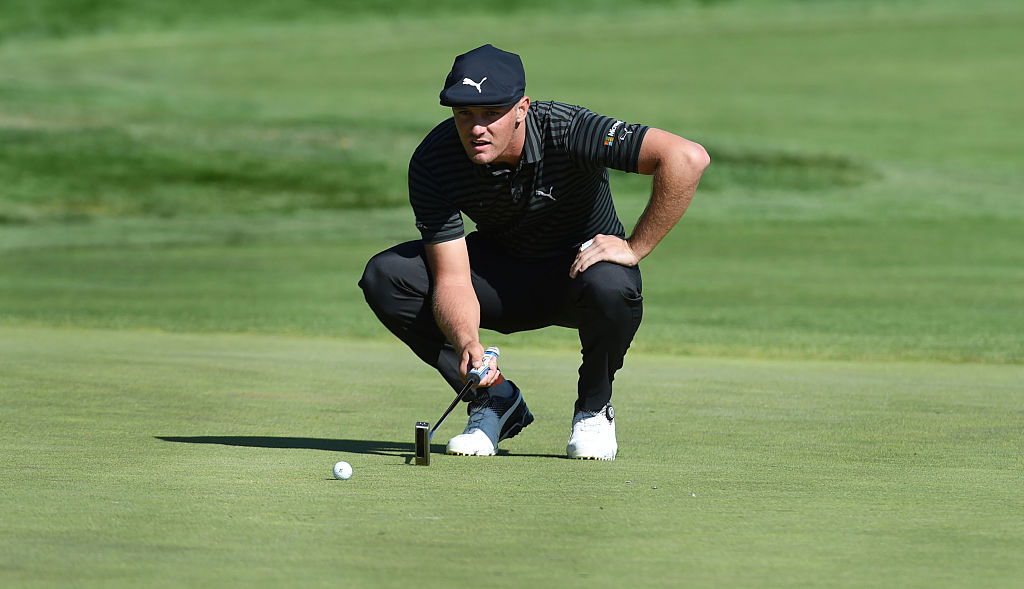 bryson dechambeau tries side saddle putting