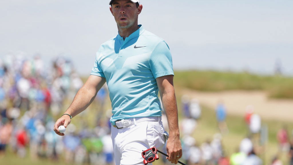 McIlroy uses own Wikipedia page to destroy Elkington tweet