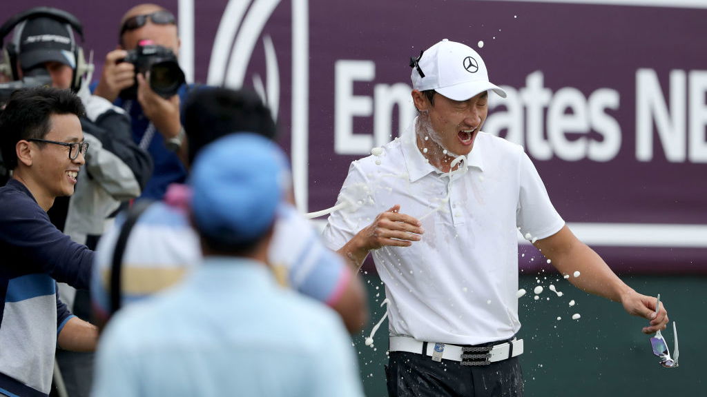 Li lights up Dubai Desert Classic: in the bag