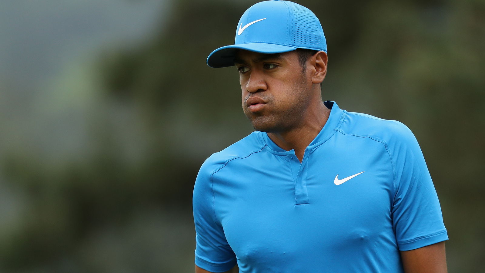 Finau shares picture of mangled ankle post-Masters
