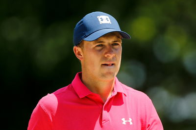 WATCH: Jordan Spieth has a mare on his second hole of US Open!