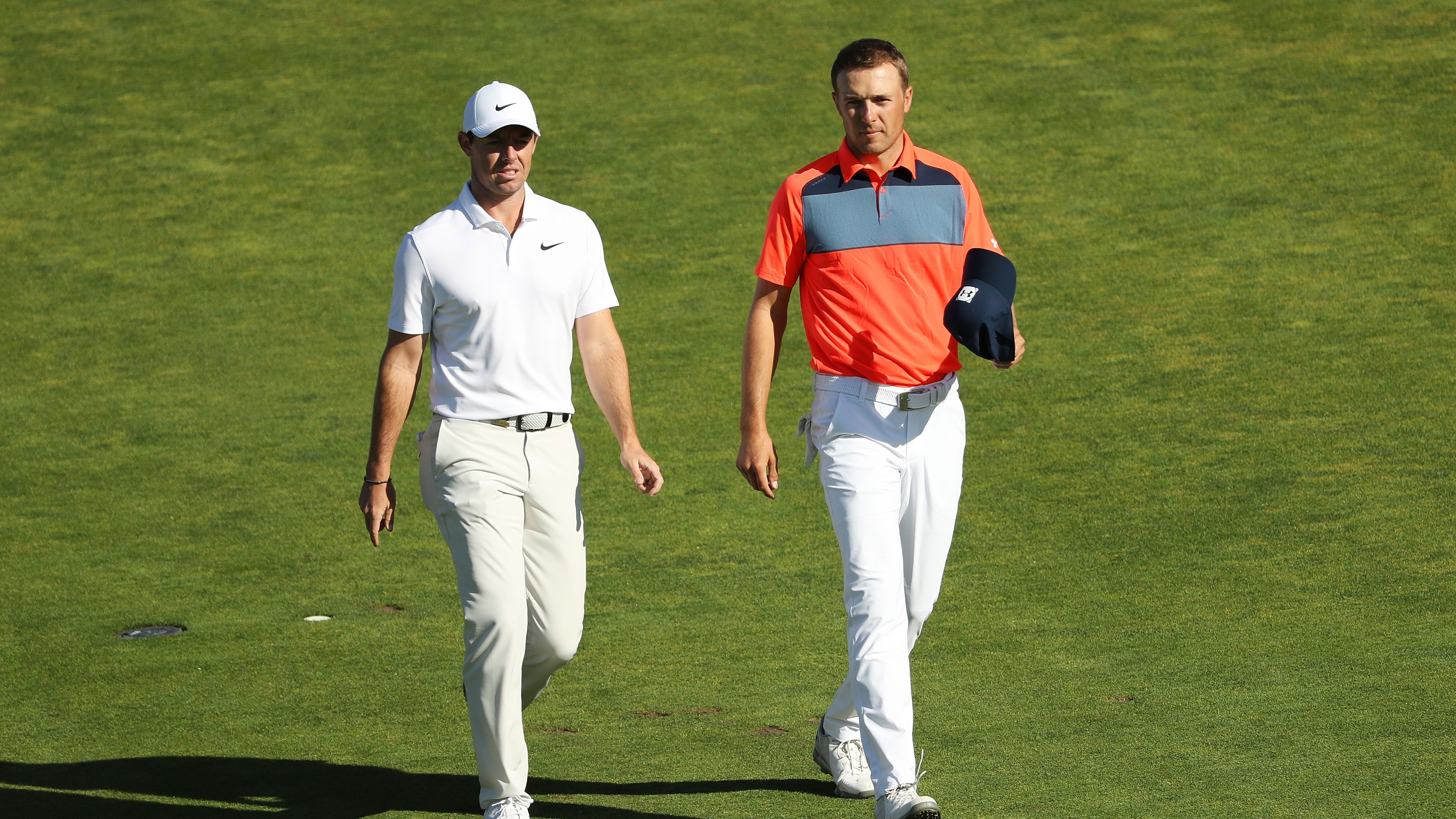 WATCH: Rory McIlroy 6-over thru 5 holes at US Open!