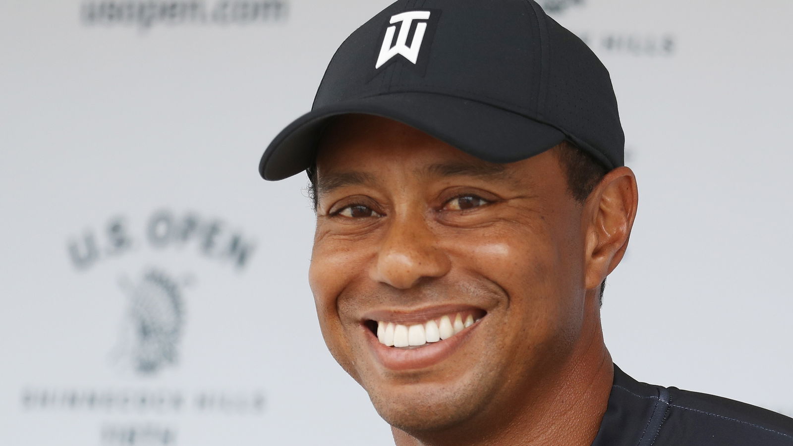 15 TaylorMade putters delivered to Tiger