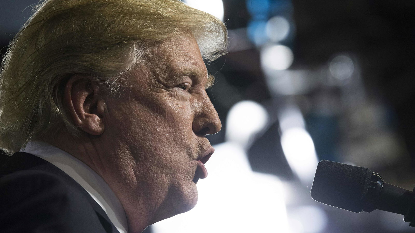 Trump to play Scottish golf courses in UK visit