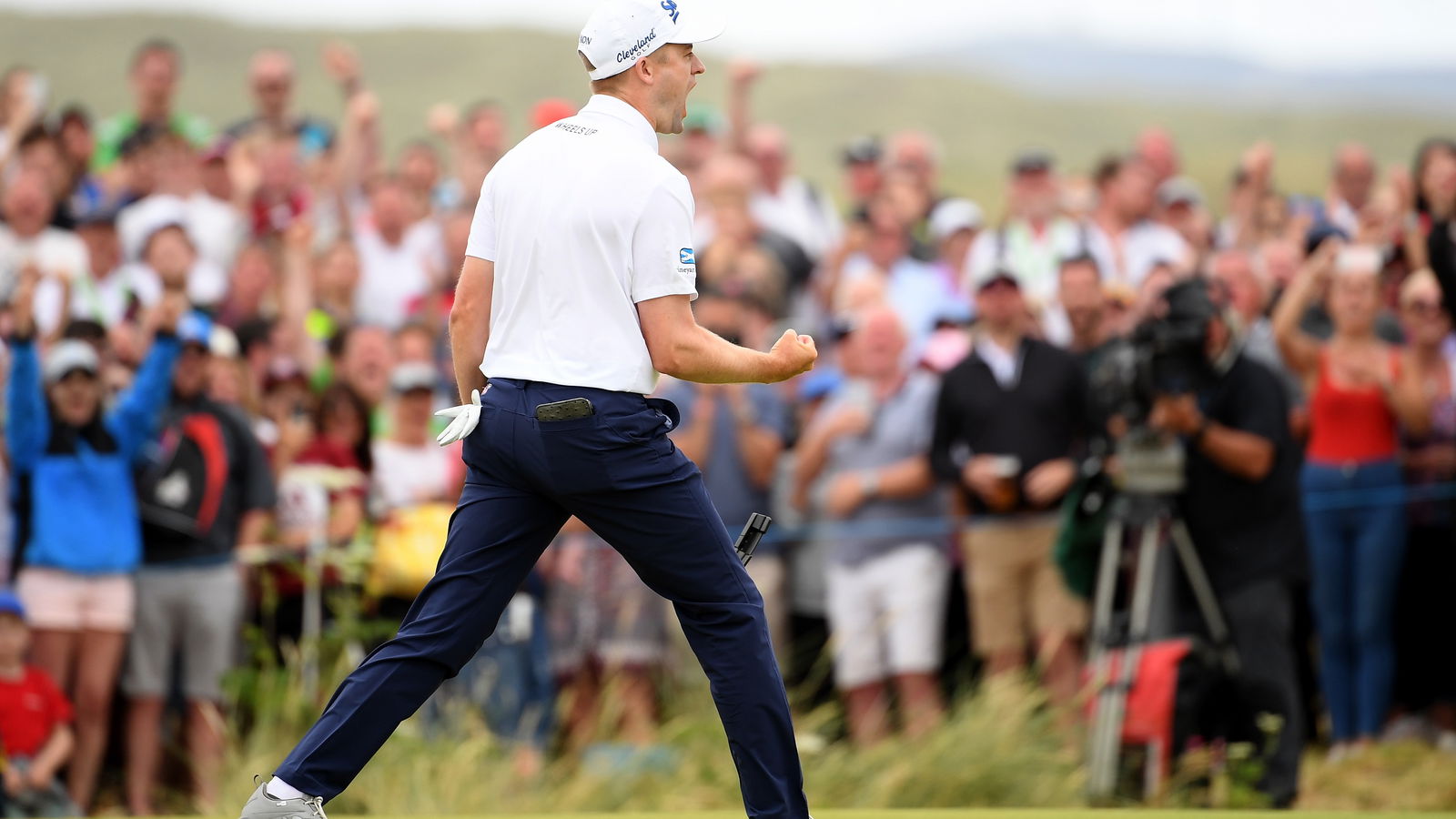 Watch:Knox holes monster putt on first play-off hole to win Irish Open