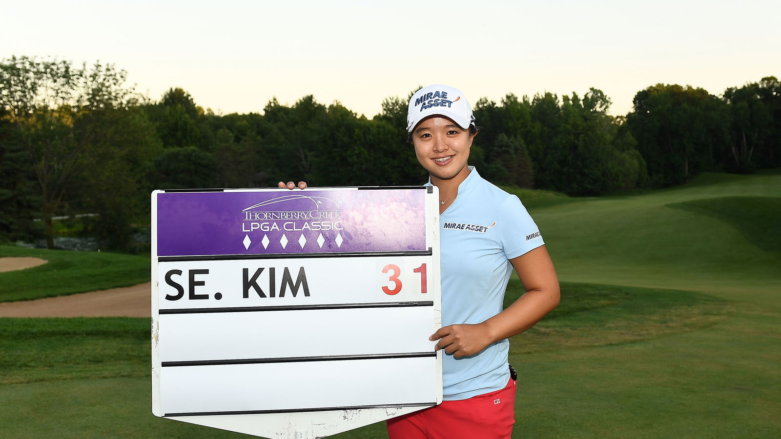 Kim shoots staggering -31 on LPGA Tour to win by 9
