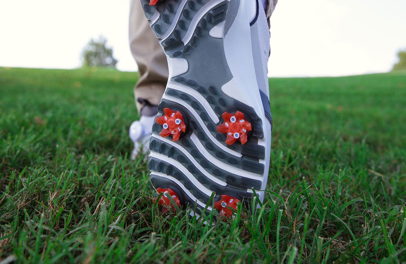Study claims that replaceable cleats improves driving distance