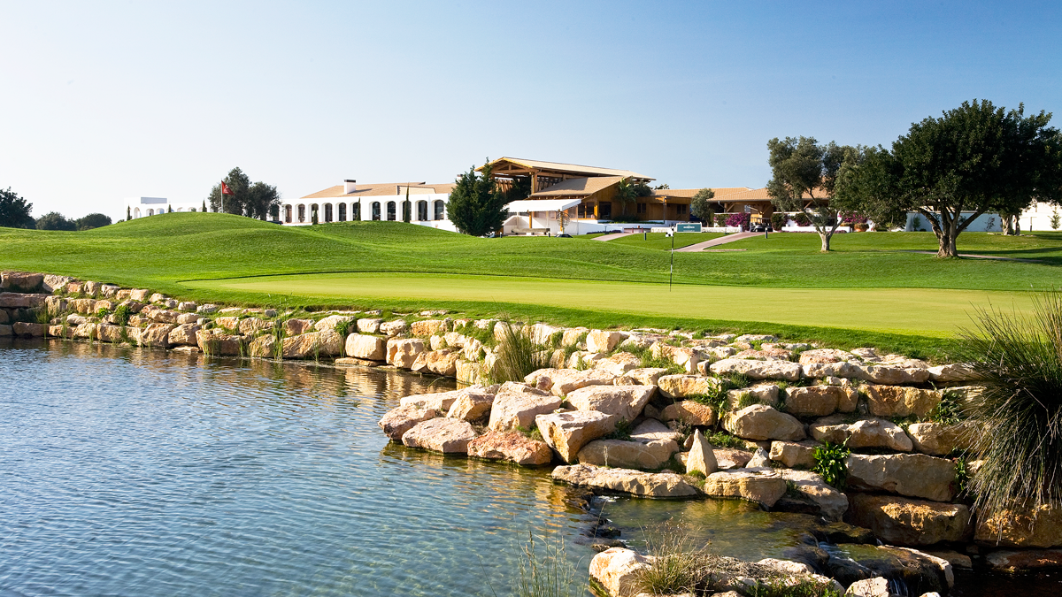 Algarve is ready to roll out the ‘greens carpet’