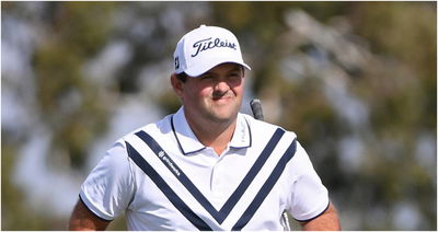 Patrick Reed GIVES THE MIDDLE FINGER at 2022 Players Championship