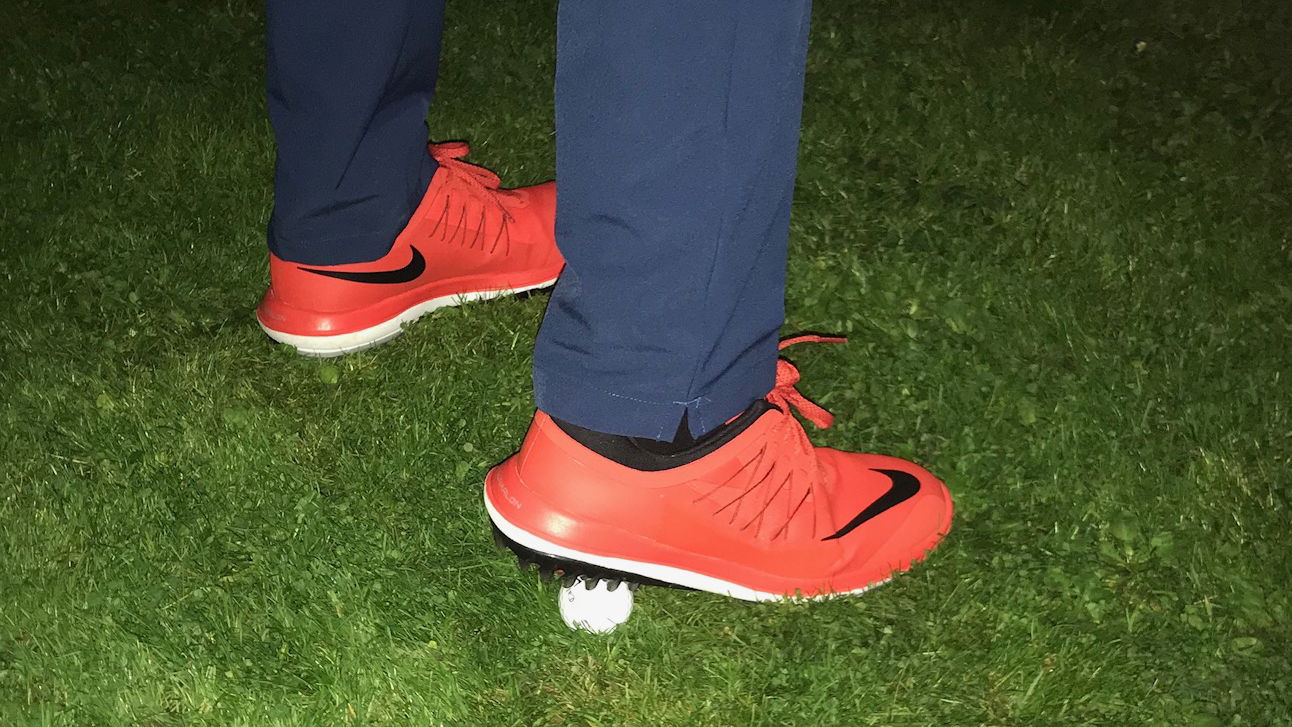 Best golf practice drill: Stick a ball under your heel