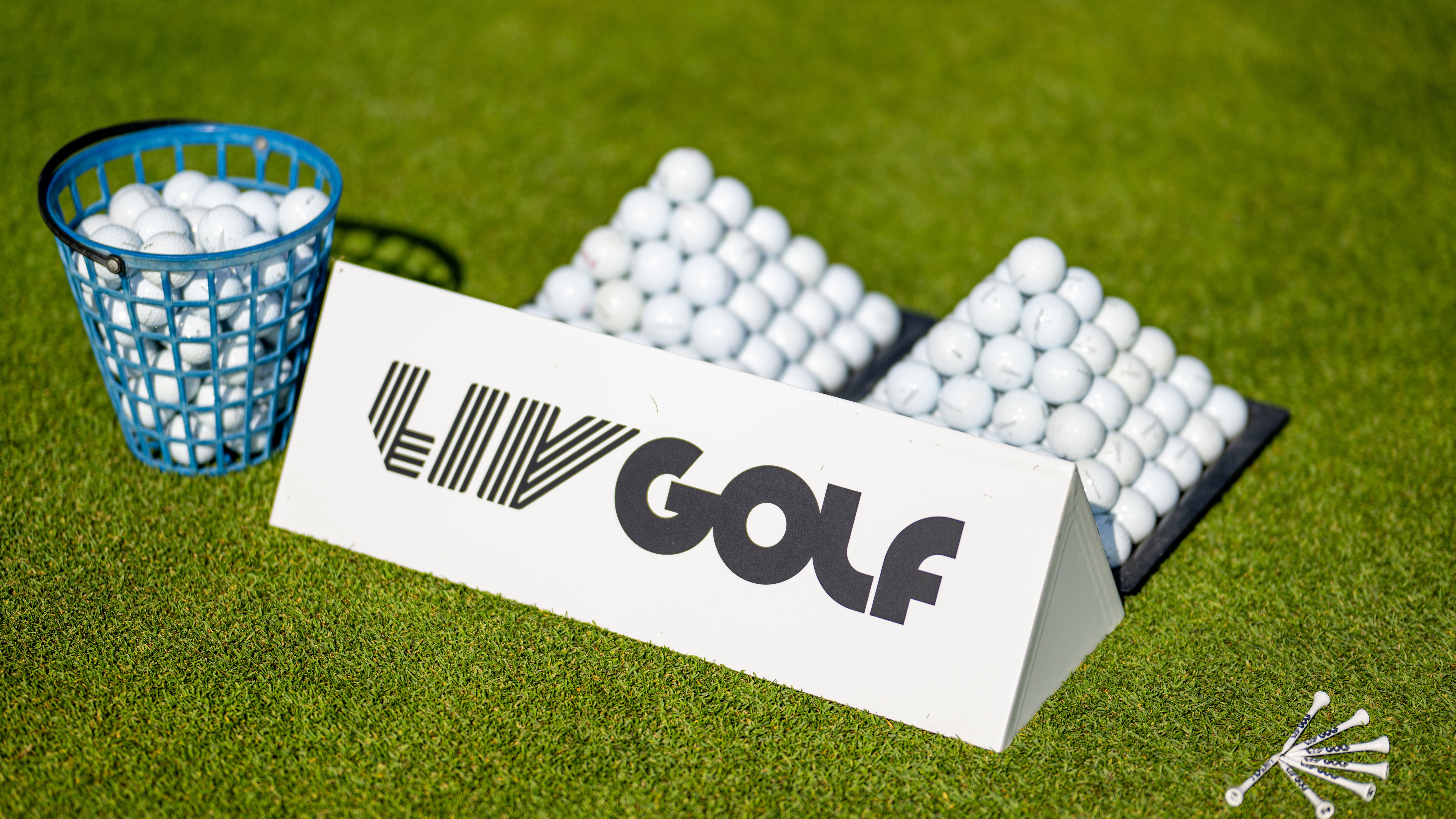 Multiple major champion floats controversial (?!) PGA Tour-LIV Golf idea