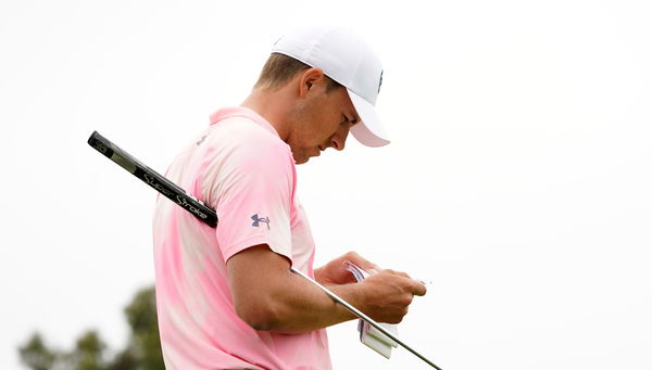 OUTRAGE: Jordan Spieth TAKES HUGE CHUNKS out the turf on range at US Open!