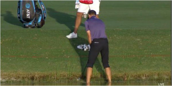 Jordan Spieth plays shot OUT OF THE WATER in first round of Hero World Challenge