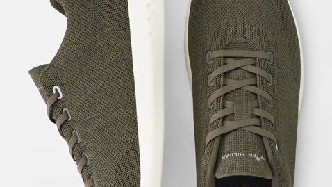 HYPERLIGHT GLIDE SNEAKER