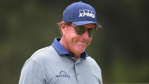 Phil Mickelson goes on Twitter BLOCKING spree | Have you made the cut?!
