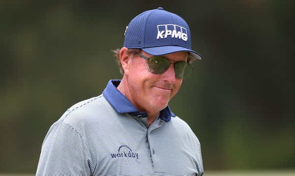 Phil Mickelson smashes DRIVER OUT THE BUNKER at American Express