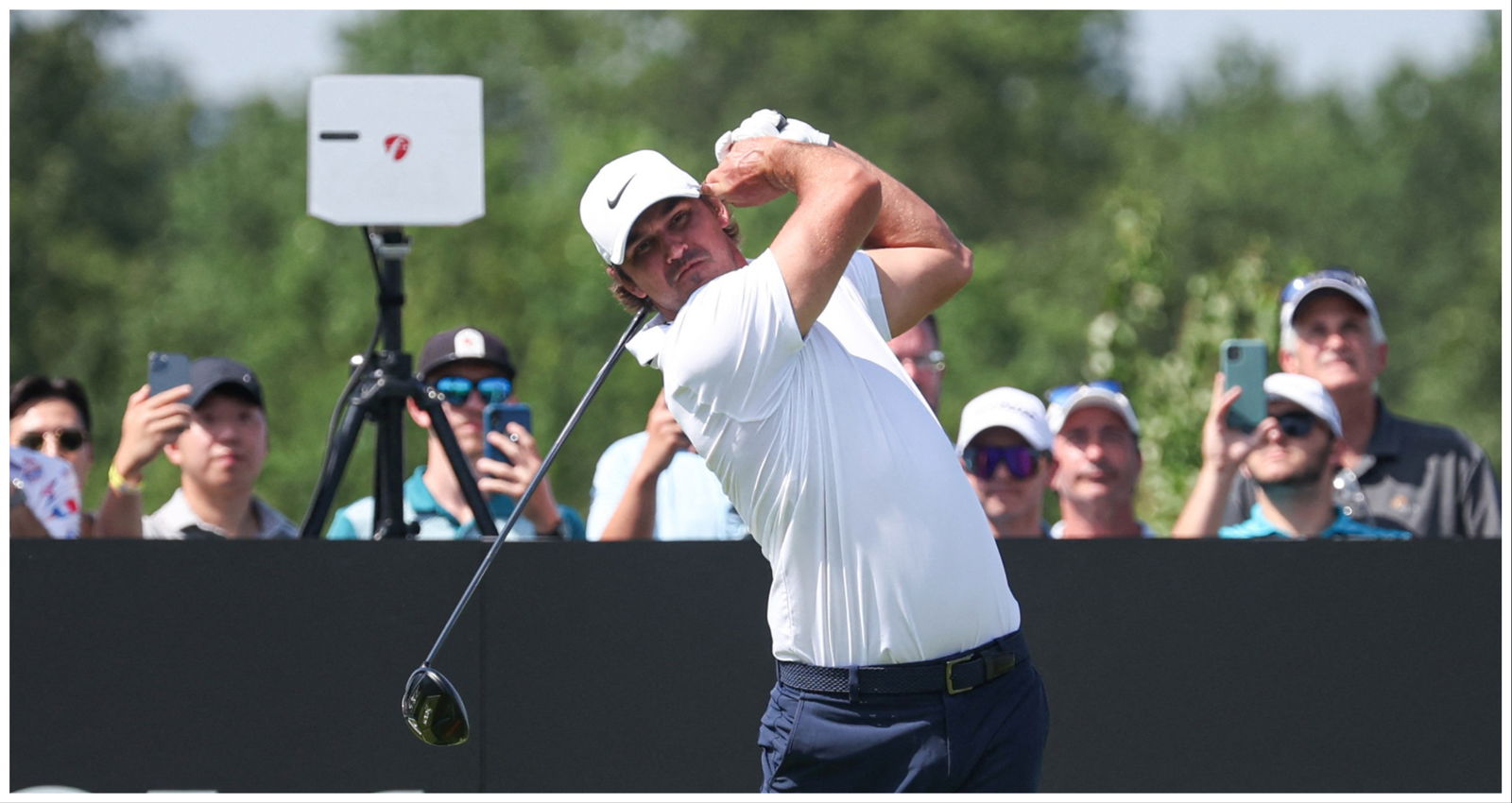 LIV Golf Promotions: Full field and prize money information