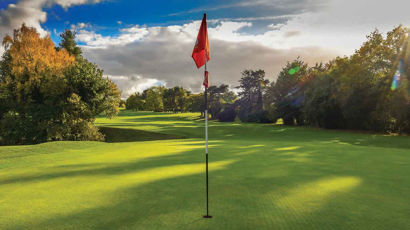 Revolution at the Royal: "Golf is not enough"