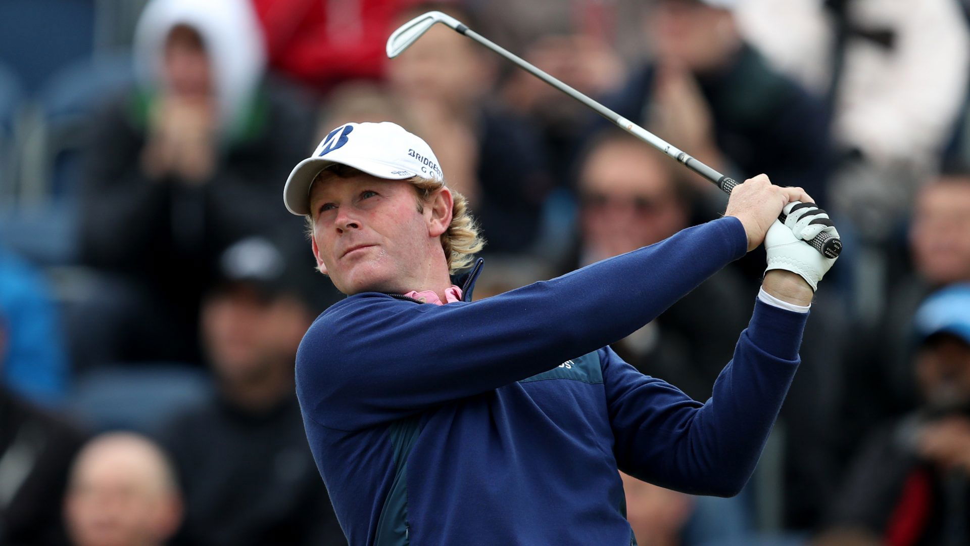 WATCH: Brandt Snedeker makes incredible birdie from Pebble Beach!
