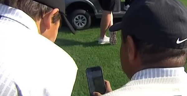 Tiger Woods analyses Charlie's "PERFECT BACKSWING" at PNC Championship