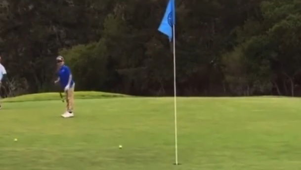 Little golfer already WALKING IN PUTTS better than PGA Tour pro Kevin Na