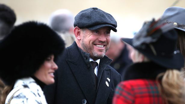 Lee Westwood wins nearly £50,000 at Cheltenham Races