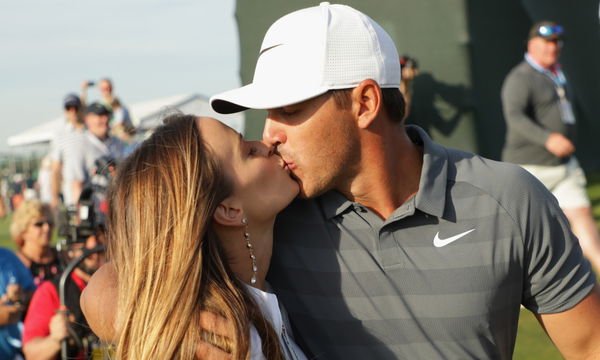 WATCH: Brooks Koepka finally gives Jena Sims her pre-round major kiss!