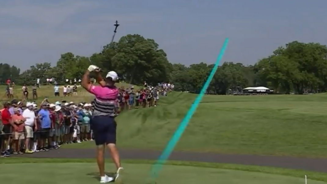 Bryson DeChambeau hits 6-iron 350 YARDS off the tee at LIV Golf Chicago event