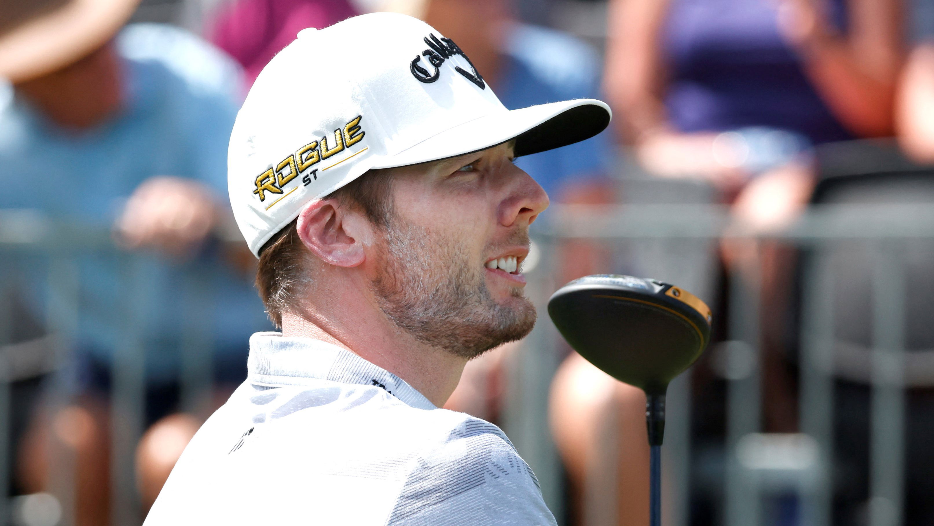 Sam Burns and Tom Hoge leads The Players; Rory McIlroy narrowly makes the cut
