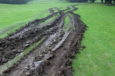 Golf club FURIOUS after abandoned car causes £10,000 of damage