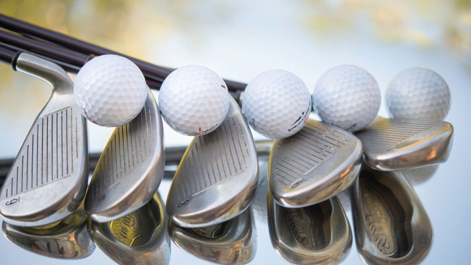 Golf twins and PGA Tour wannabes both SUFFER FRACTURES in freak accident