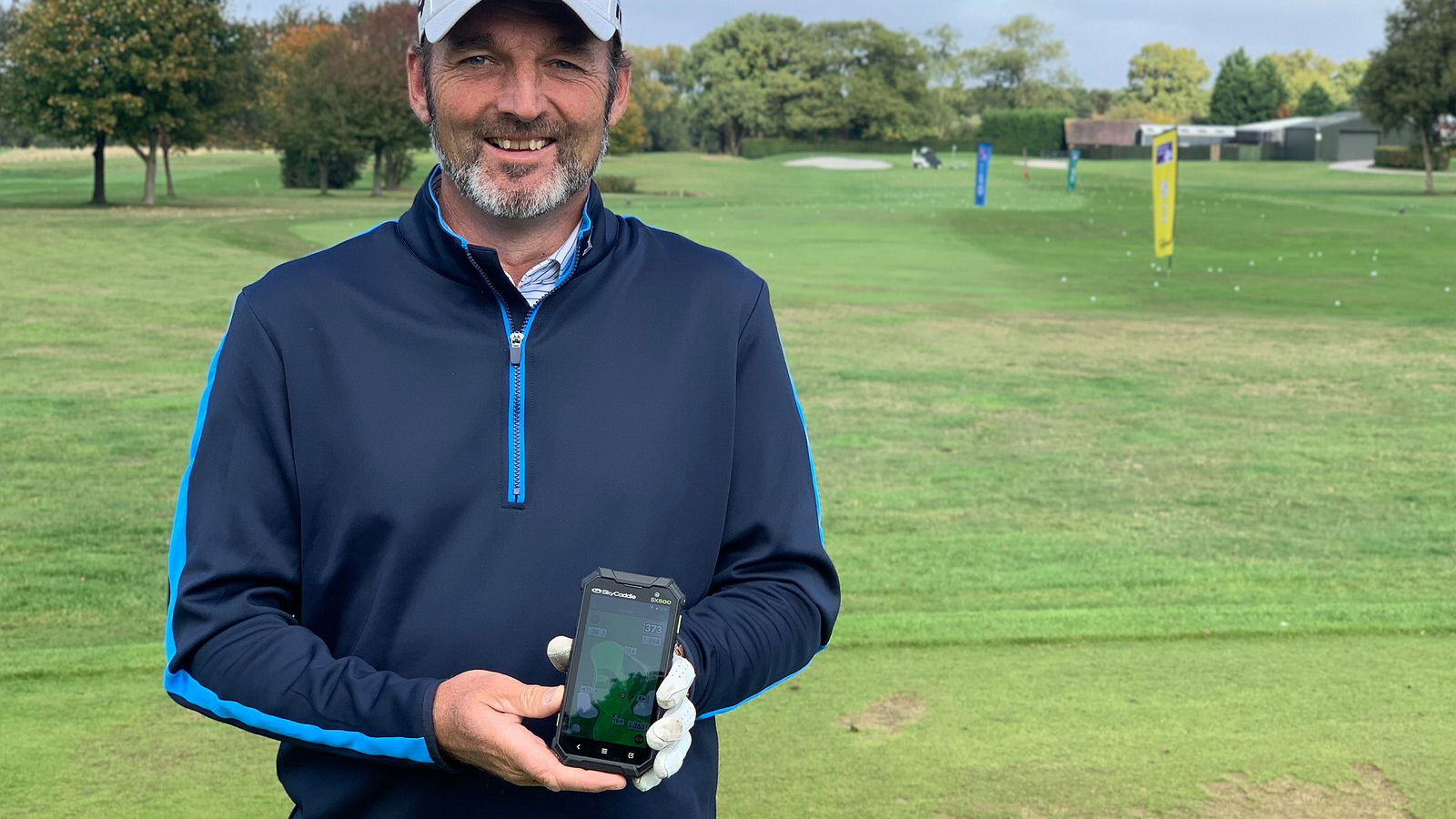 SkyCaddie SX500 replacing yardage books on Tour