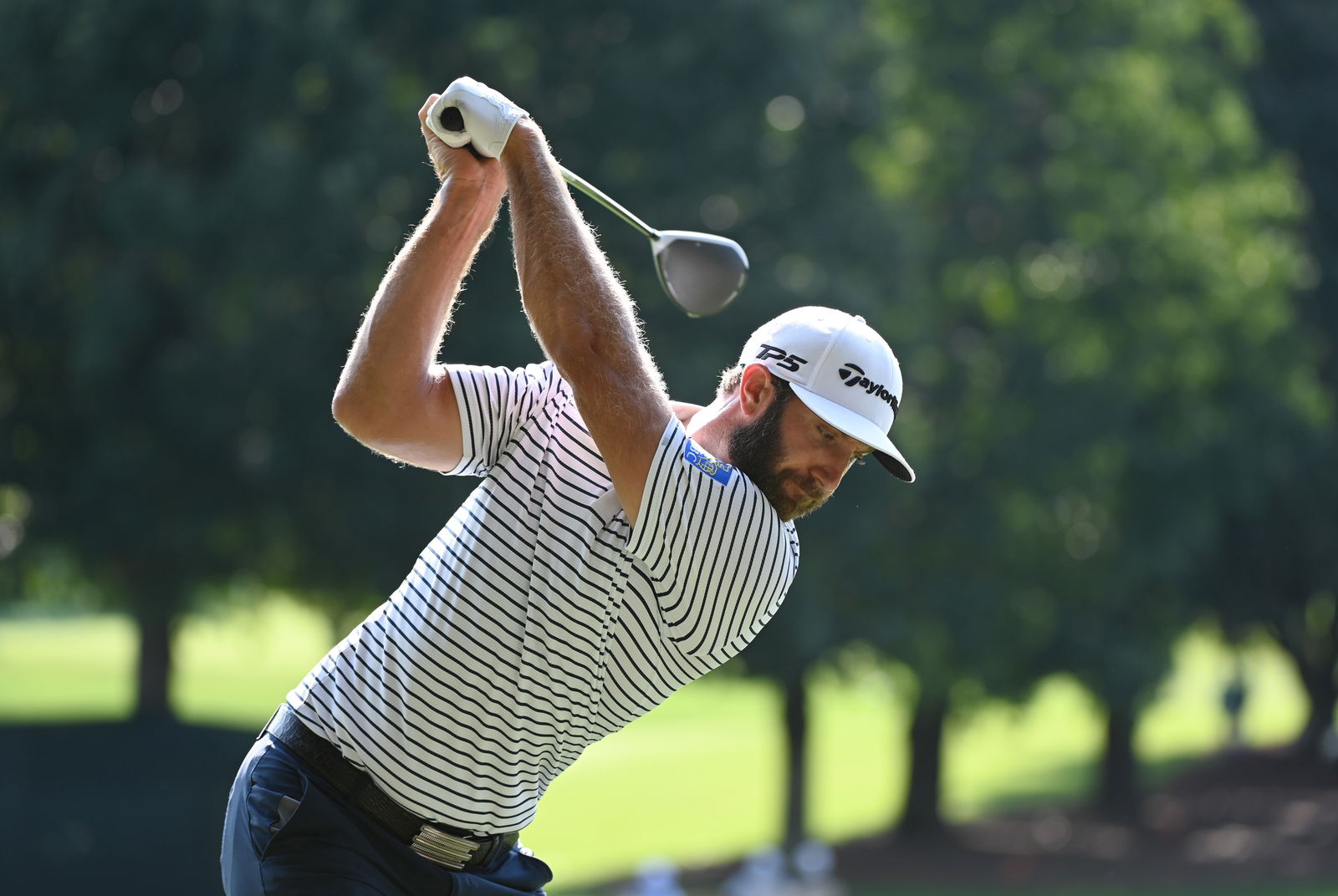 How to hit it straight like a PGA Tour pro - golf alignment 101