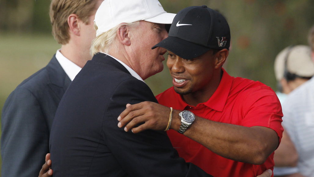 Doanld Trump tweets support of Tiger Woods: "He is very smart"