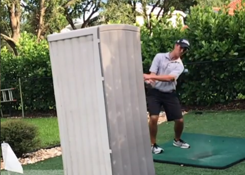 WATCH: The EASIEST one-handed golf swing you'll ever see...