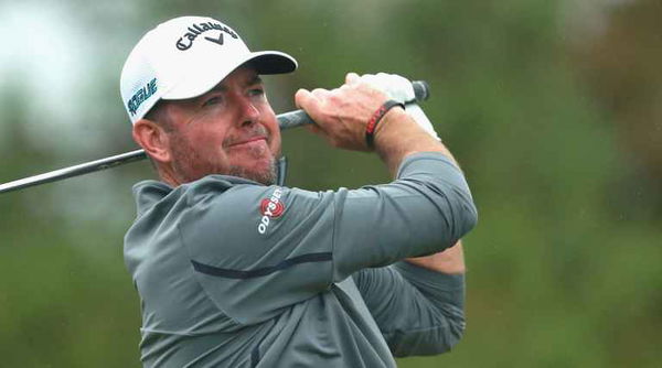 Golf fans react to Robert Garrigus' EXTRA-SMALL putter!