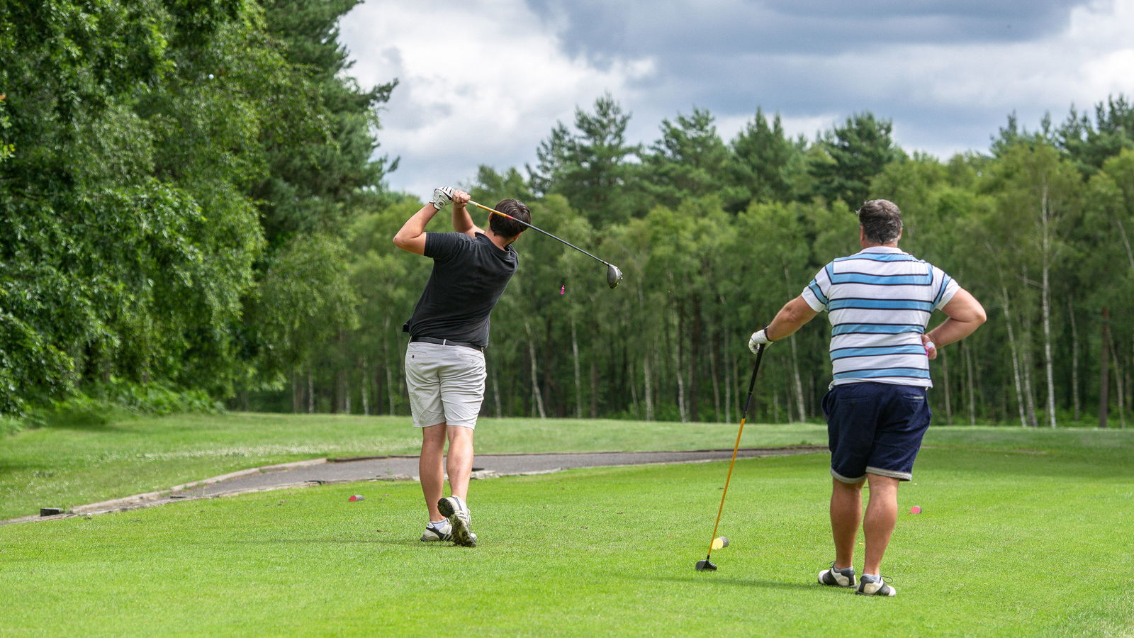 Golf in England could soon include groups "with others"