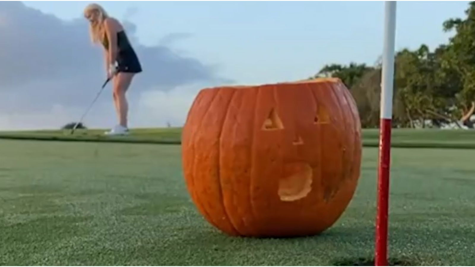 WATCH: TikTok, Instagram and Twitter influencer and model CHIPS IN via a pumpkin
