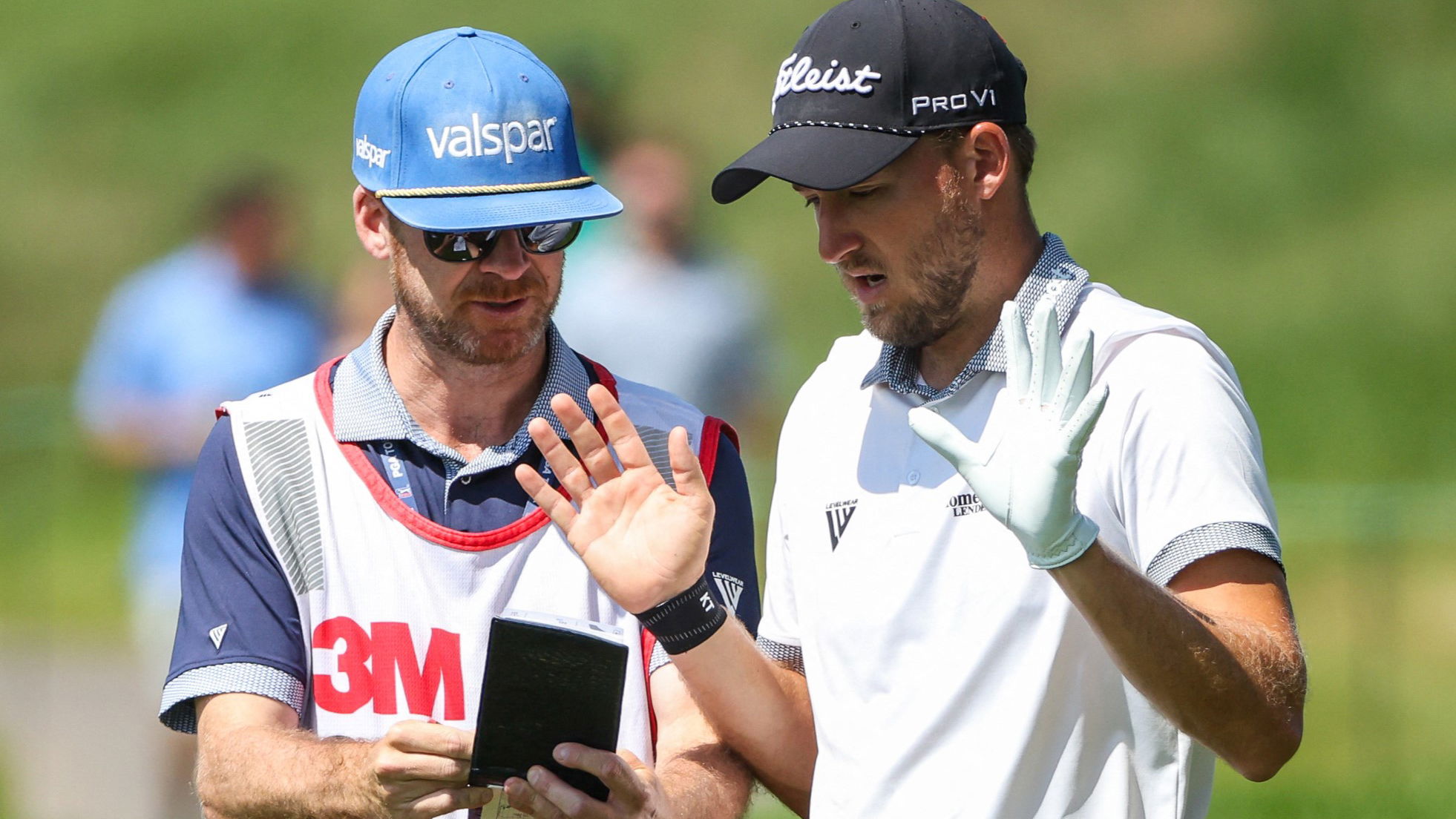 Paper writes SHOCKING headline after Lee Hodges wins first PGA Tour title